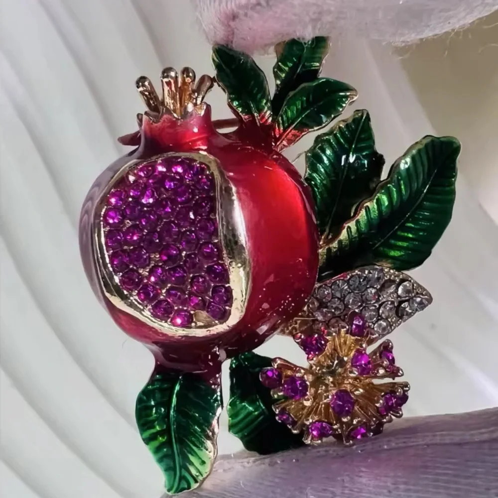 Anthropologie vibrant brooch